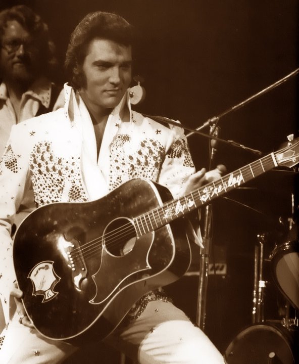 洋楽 ElvisPresley AlohaFromHawaiiViaSatellite Elvis Presley - Aloha From Hawaii Via Satellite - Amazon.com